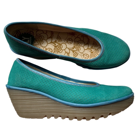 Fly London Shoes Blue Green Suede Slip on Platform Size 41 US 10 - 10 1/2 - Picture 1 of 11